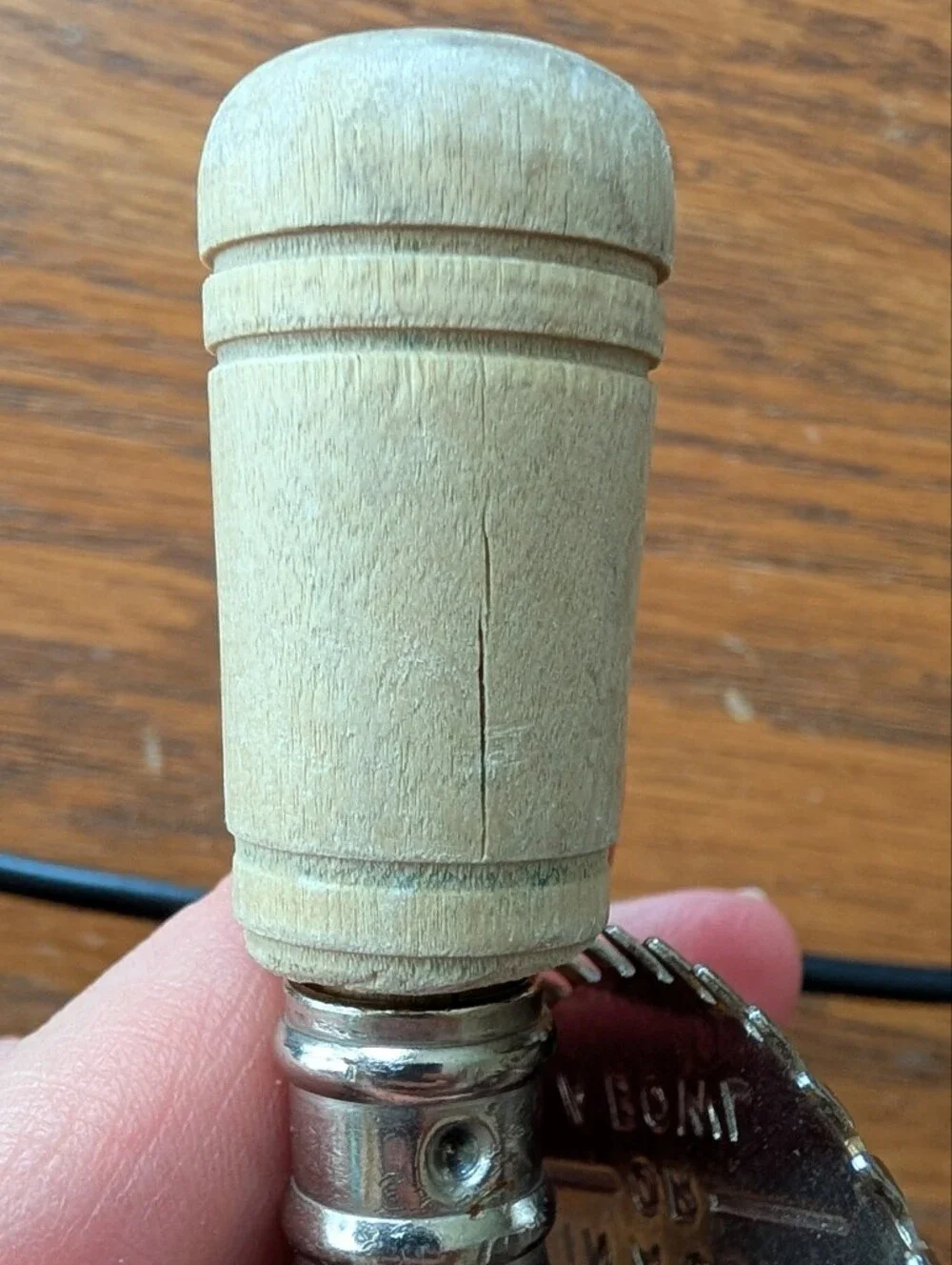 Vintage Hand Crank Egg Beater Cream & Turquoise Handle